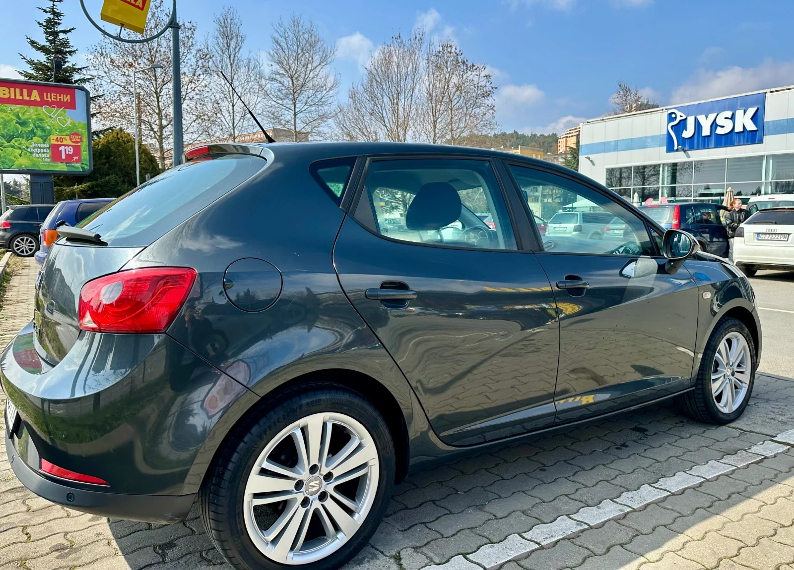 Seat Ibiza 1.6 6J - изображение 3