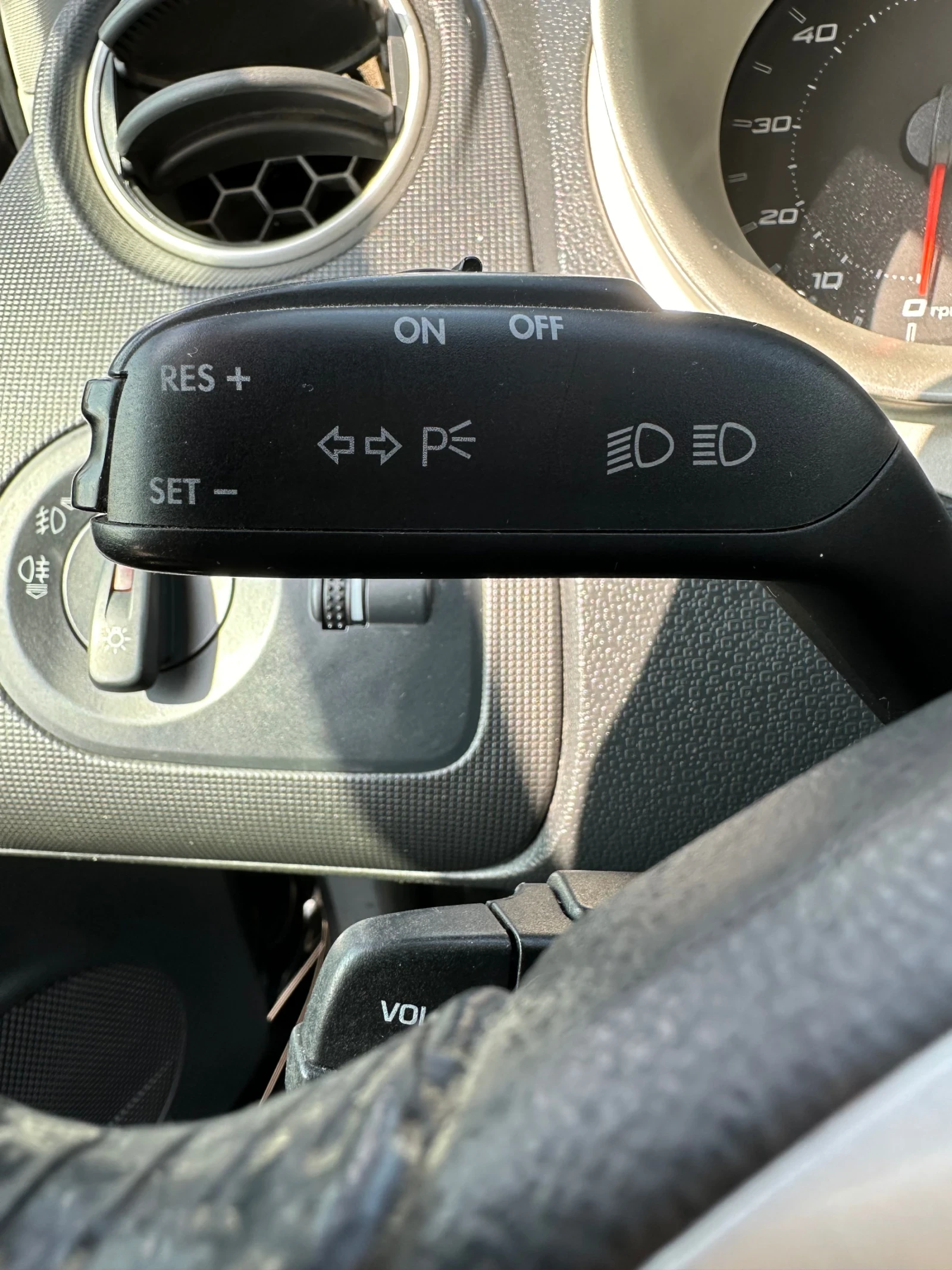 Seat Ibiza 1.6 6J - изображение 9
