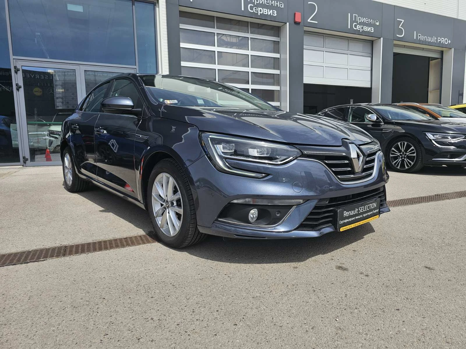 Renault Megane Energy dCi 115 к.с. дизел Stop&Start EDC6 - изображение 2