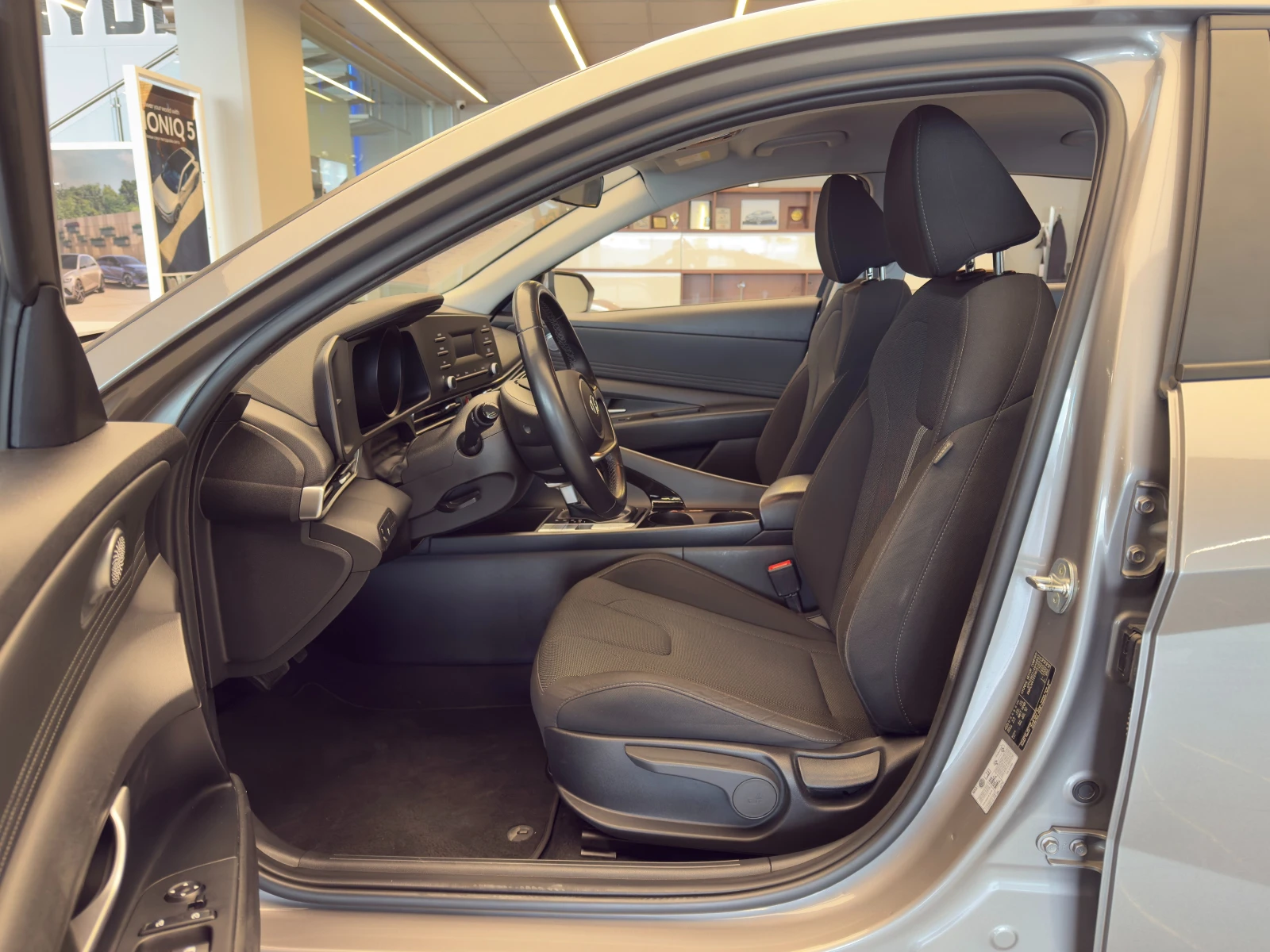 Hyundai Elantra COMFORT CVT - изображение 9