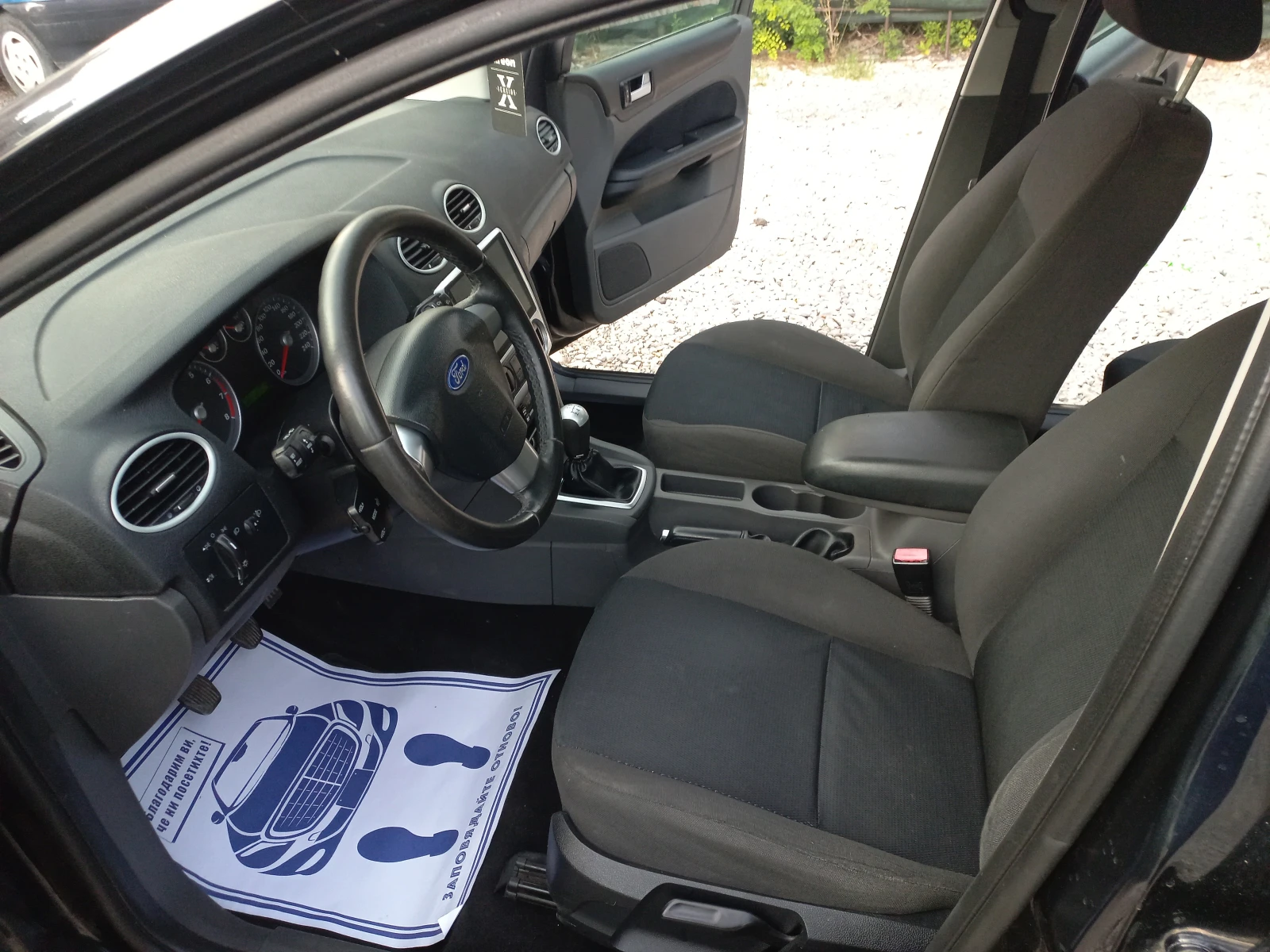 Ford Focus 1.6i* ГАЗ.ИНЖЕКЦИЯ* ХЕЧБЕК - изображение 8