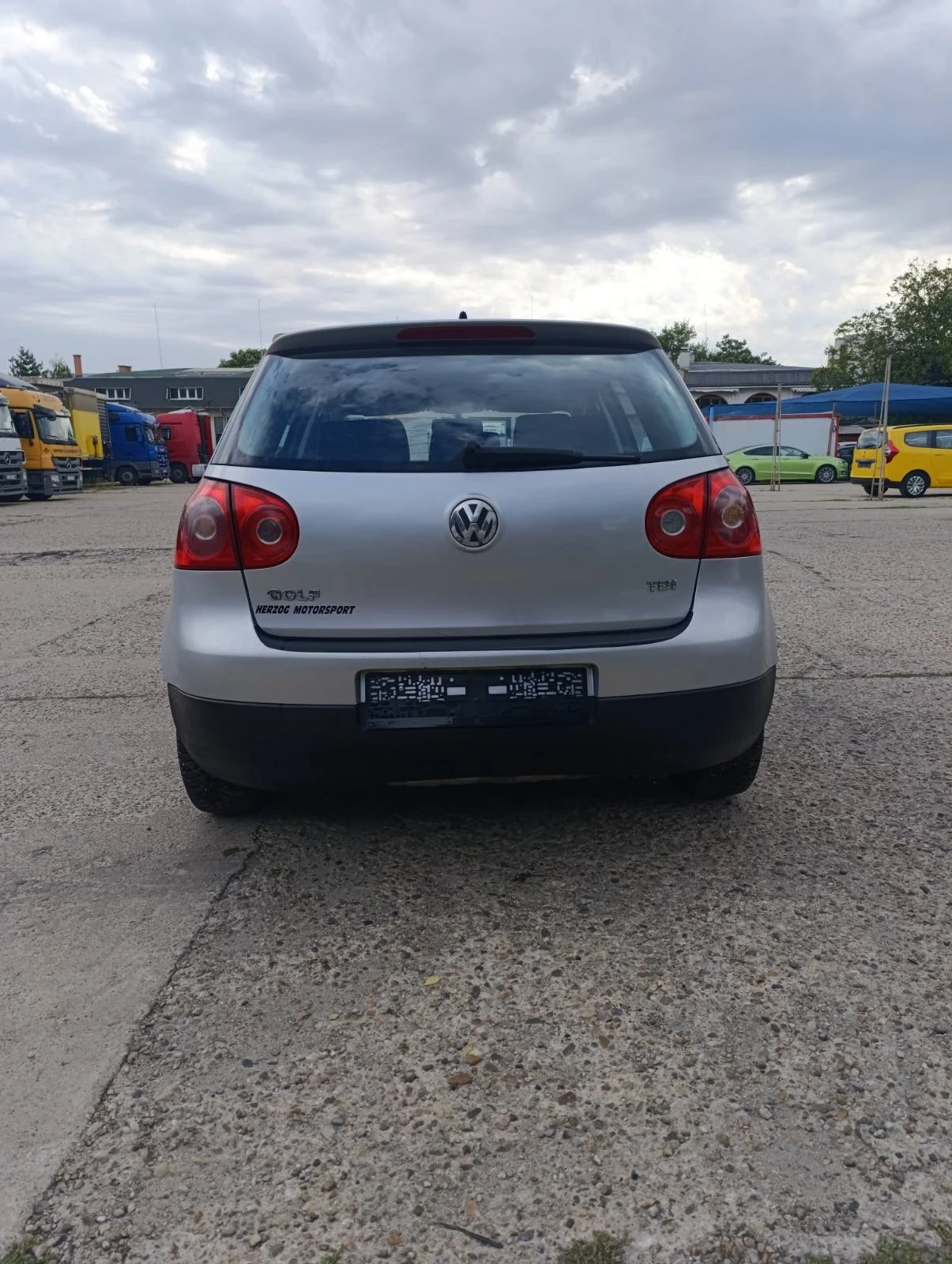 VW Golf  - изображение 10