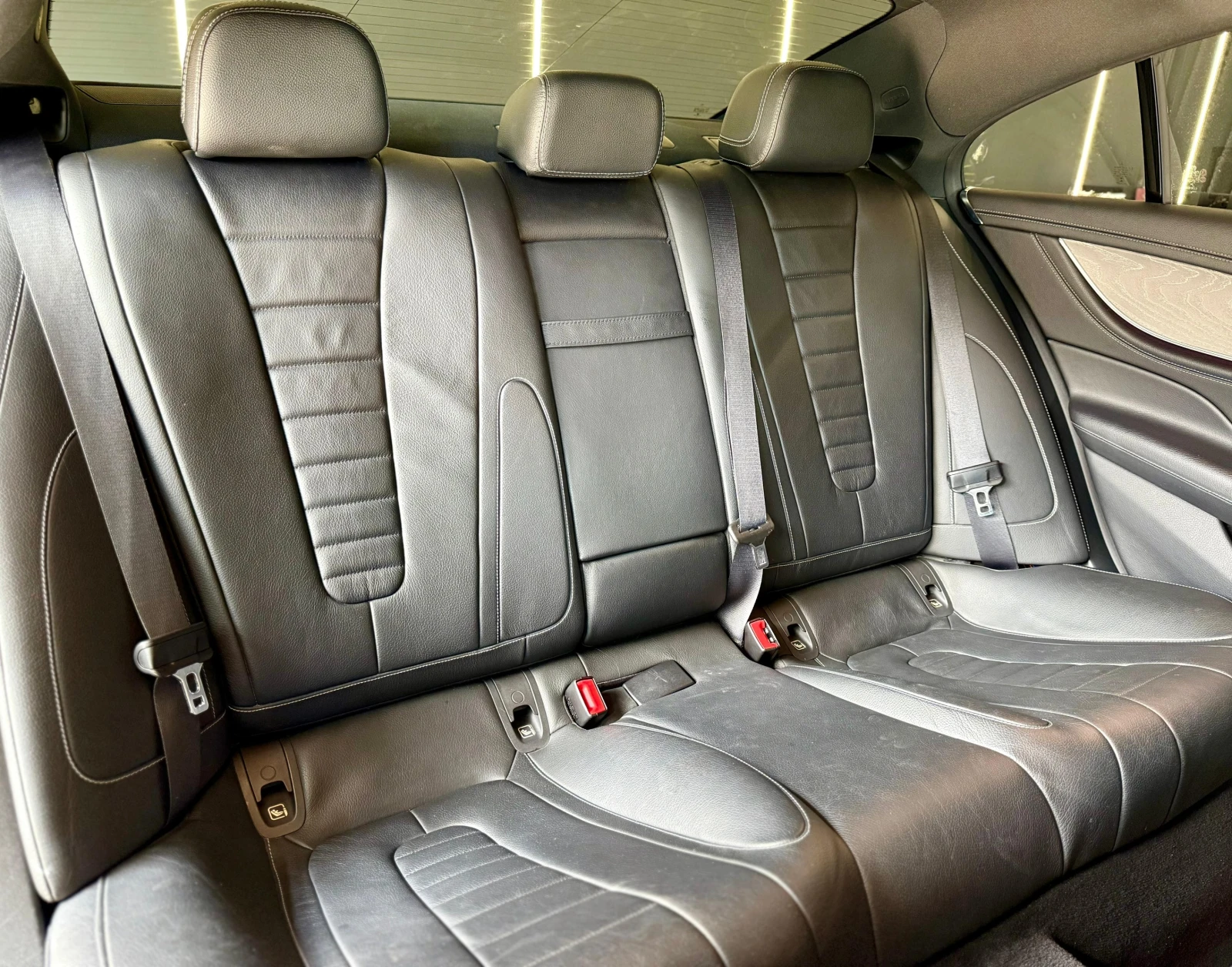 Mercedes-Benz CLS 400 d 4Matic* * * *  | Mobile.bg   16