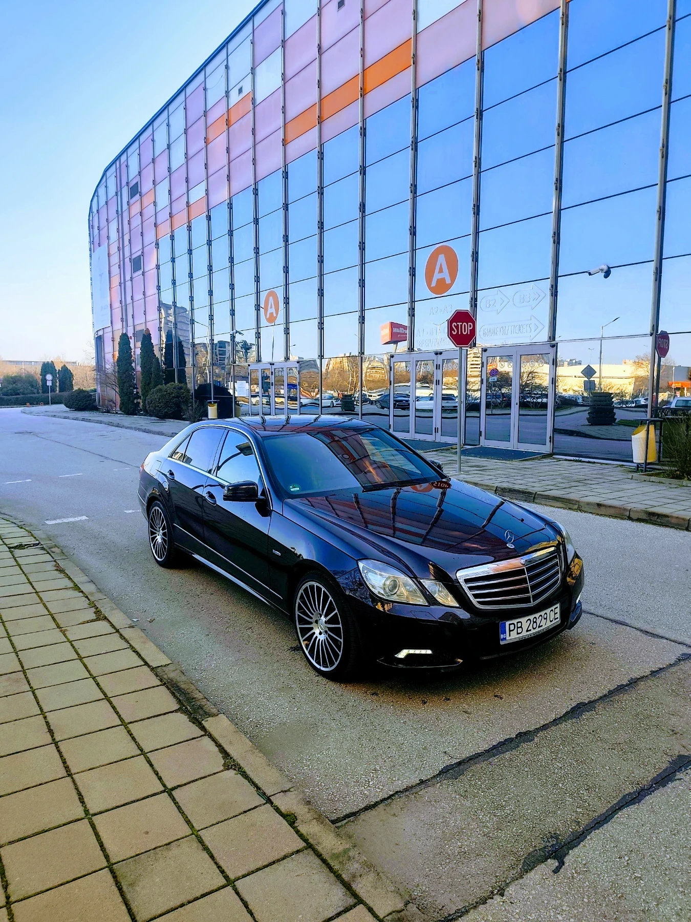 Mercedes-Benz E 220 Авангард, Топ състояние! 