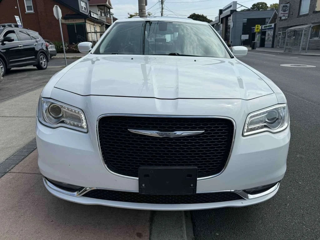 Chrysler 300c * Limited * CARFAX * ЦЕНА ДО БГ - изображение 2