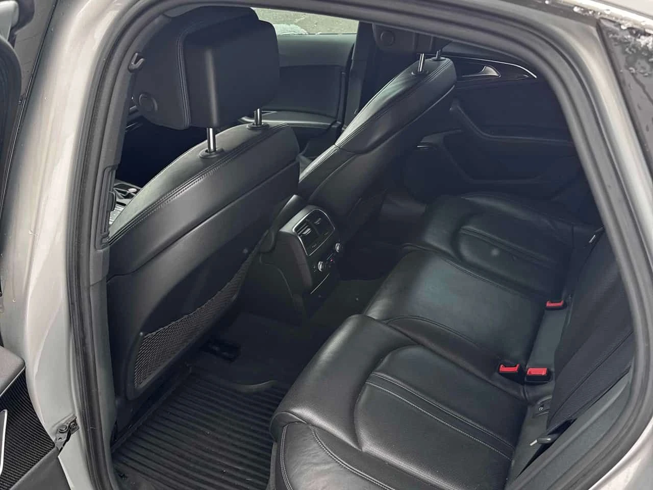 Audi S6 * 4dr Sdn quattro 4.0T * CARFAX * ЦЕНА ДО БГ, снимка 11 - Автомобили и джипове - 53975844