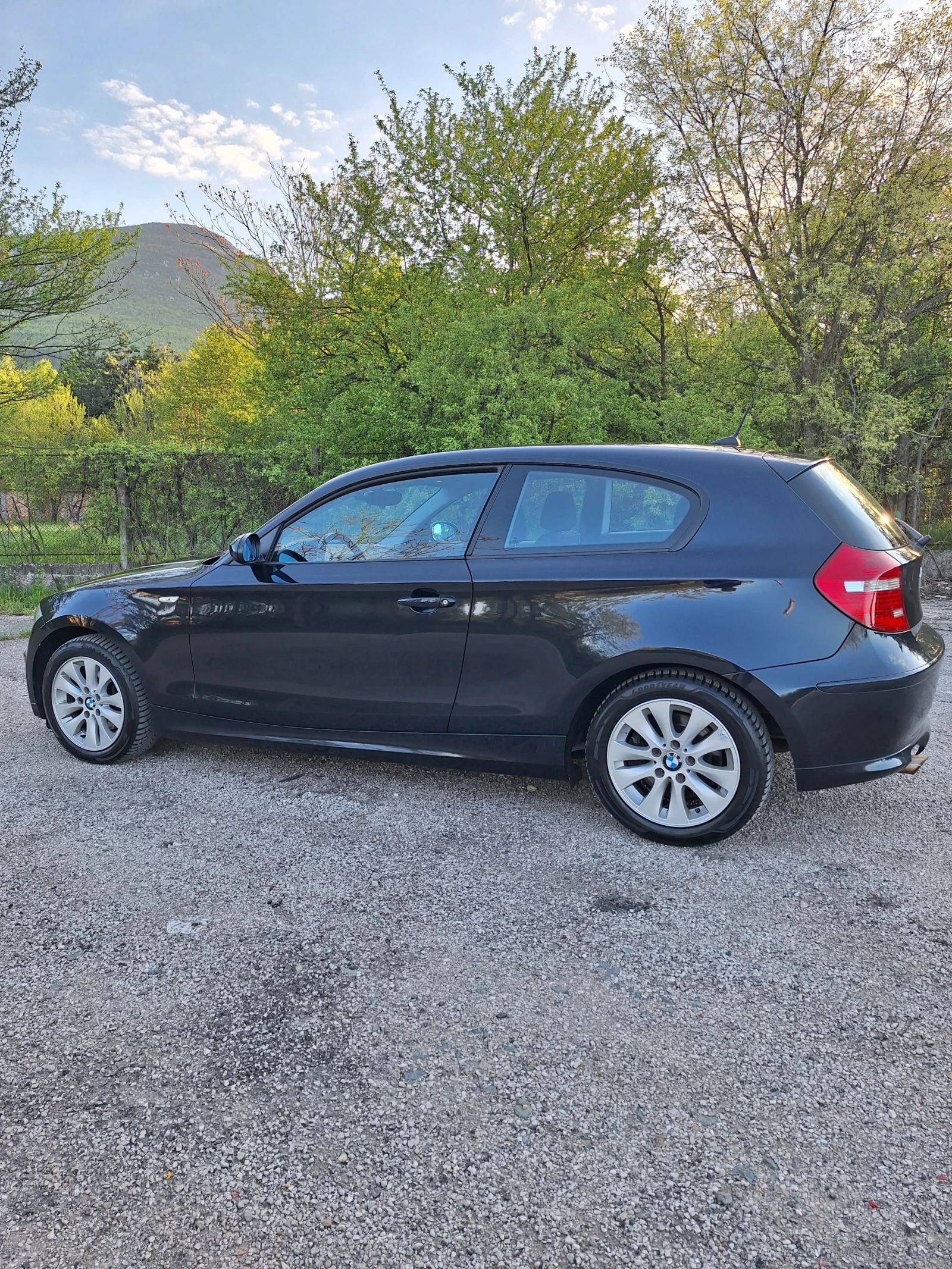 BMW 118 СМЕНЕНИ ВЕРИГИ , снимка 3 - Автомобили и джипове - 54333743