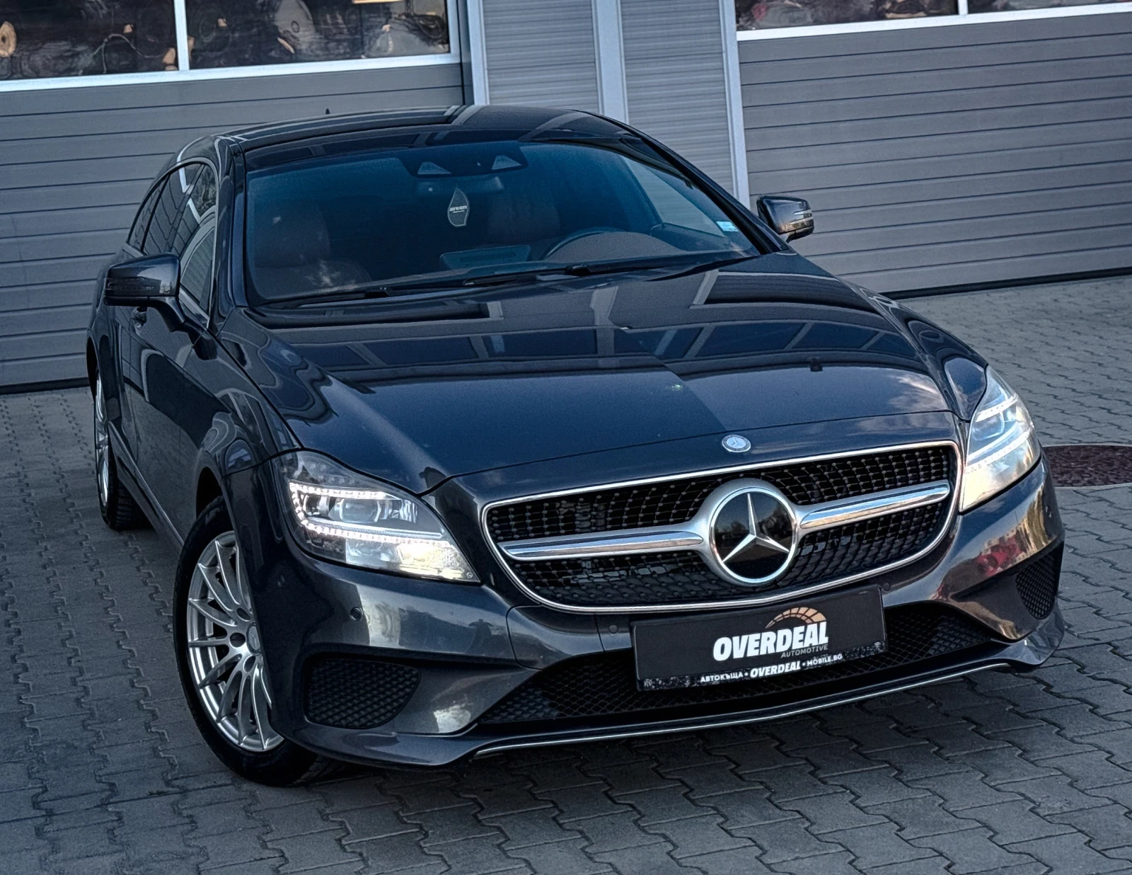 Mercedes-Benz CLS 220 D* FACELIFT* DISTRONIC* LINEASSIST* FULL* ЛИЗИНГ, снимка 3 - Автомобили и джипове - 54453885