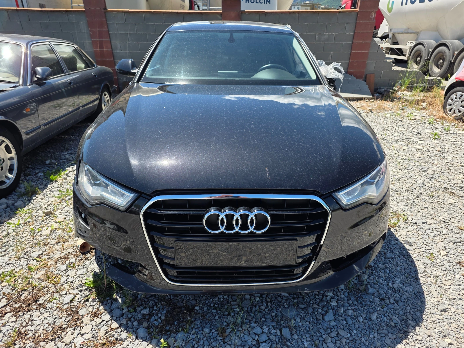 Audi A6 2.0TDI, снимка 2 - Автомобили и джипове - 54619771