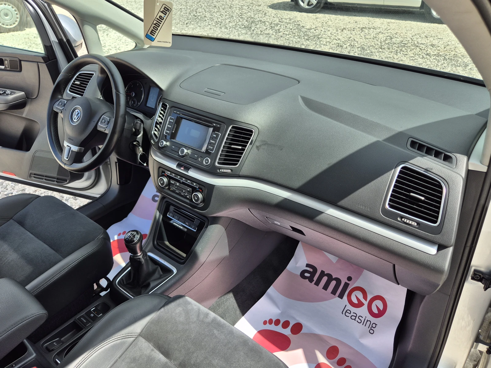 VW Sharan * КОЖА* LED* ПАНОРАМА* FULL* , снимка 17 - Автомобили и джипове - 54675318