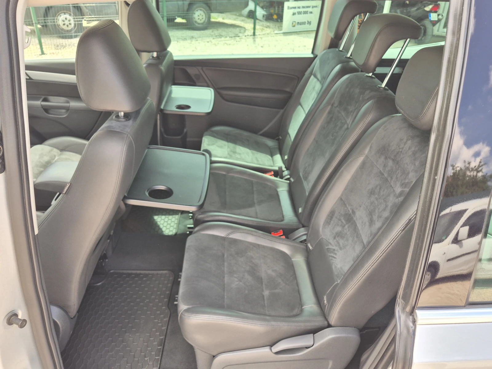 VW Sharan * КОЖА* LED* ПАНОРАМА* FULL* , снимка 11 - Автомобили и джипове - 54675318
