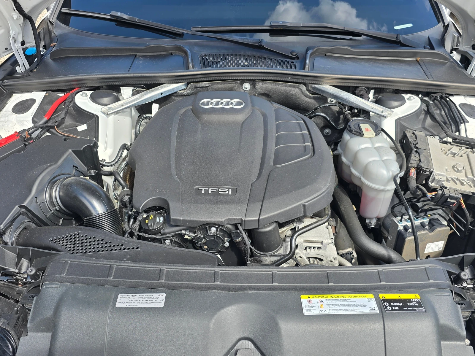 Audi A5 45TFSi/quattro/Автоматик/Лизинг, снимка 17 - Автомобили и джипове - 54792393