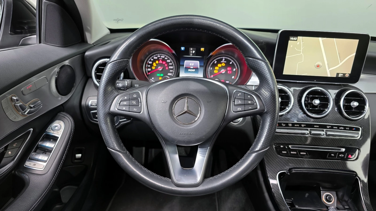 Mercedes-Benz C 220 Head-Up | Memory | LED, снимка 4 - Автомобили и джипове - 54952296
