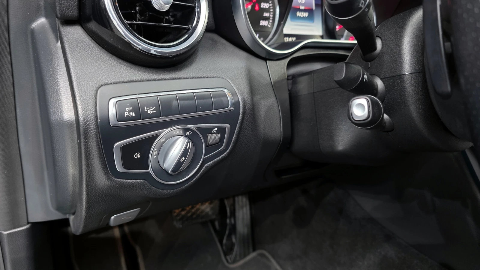 Mercedes-Benz C 220 Head-Up | Memory | LED, снимка 13 - Автомобили и джипове - 54952296
