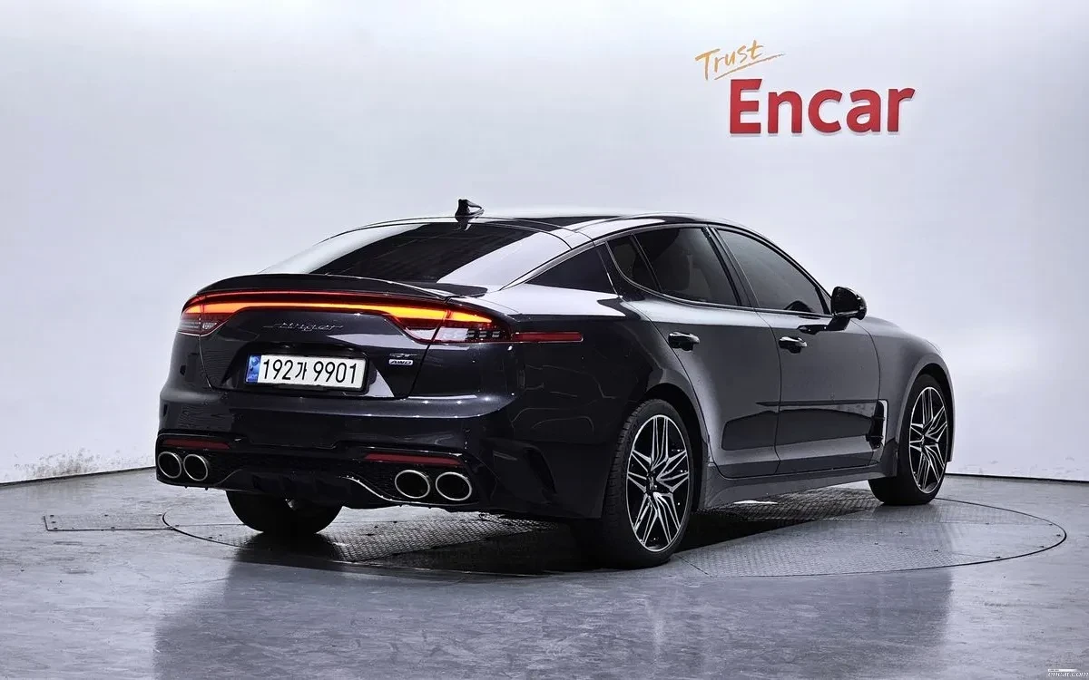 Kia Stinger Meister 2.5 AWD Masters | FACE| ОБДУХ| 360| ACC, снимка 2 - Автомобили и джипове - 55075171