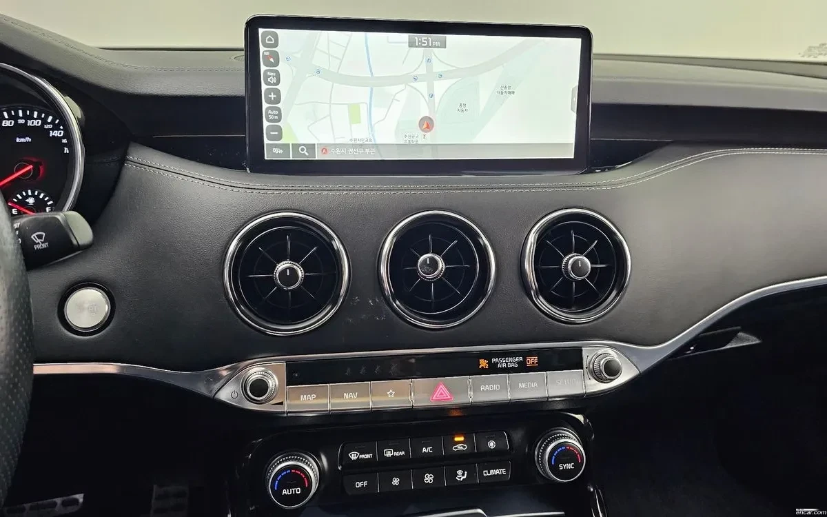 Kia Stinger Meister 2.5 AWD Masters | FACE| ОБДУХ| 360| ACC, снимка 12 - Автомобили и джипове - 55075171