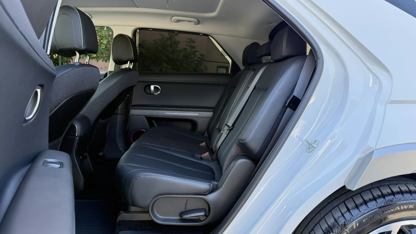 Hyundai Ioniq 5 77.4kw  AWD UNIQ, снимка 8 - Автомобили и джипове - 55262480