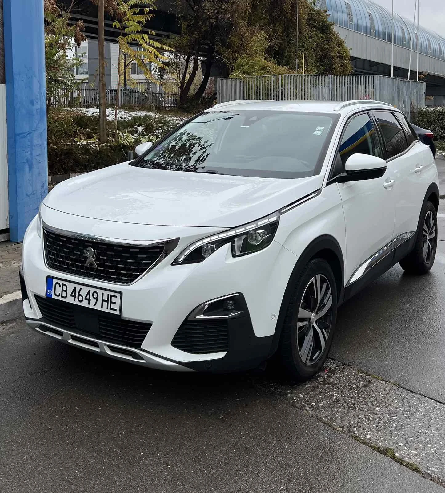 Peugeot 3008 Pure Tech , снимка 5 - Автомобили и джипове - 56217146