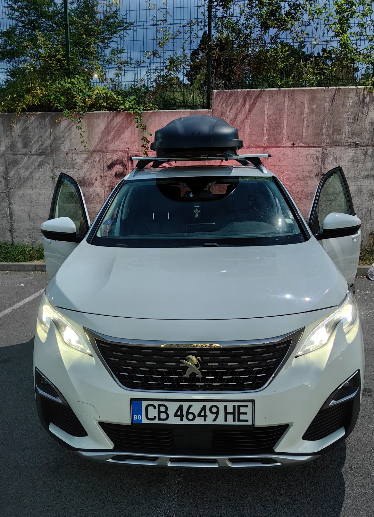 Peugeot 3008 Pure Tech , снимка 8 - Автомобили и джипове - 56217146