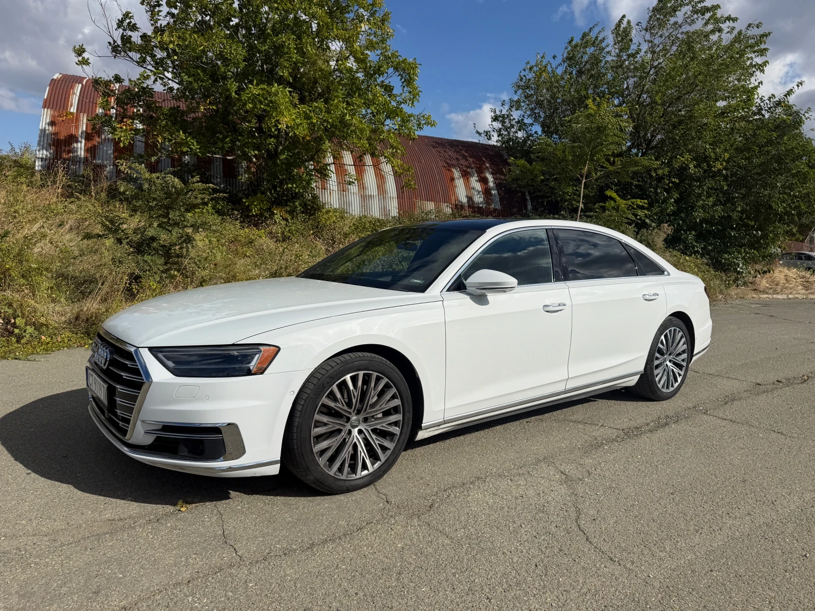 Audi A8, снимка 2 - Автомобили и джипове - 56338822
