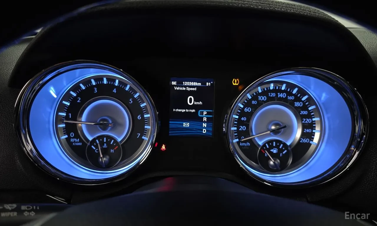 Chrysler 300c 3.0 CRD Дизел!, снимка 8 - Автомобили и джипове - 56386779