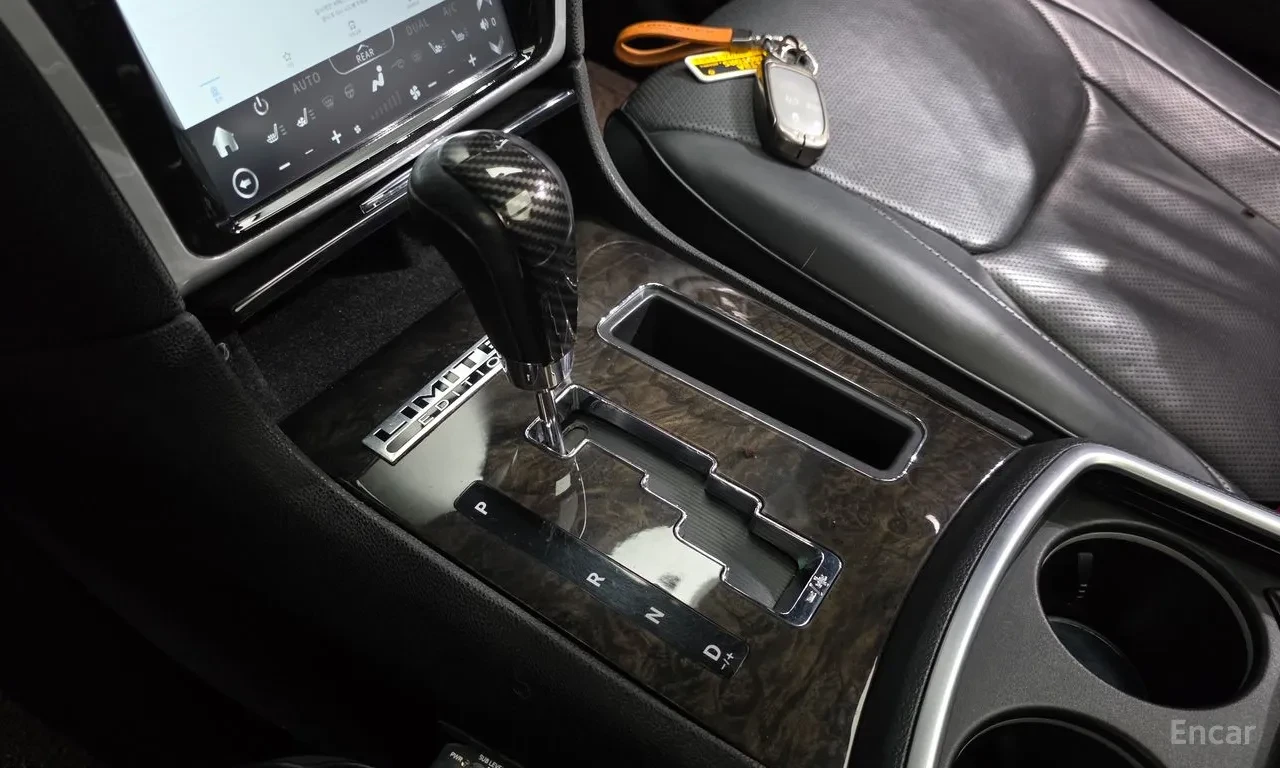 Chrysler 300c 3.0 CRD Дизел!, снимка 9 - Автомобили и джипове - 56386779