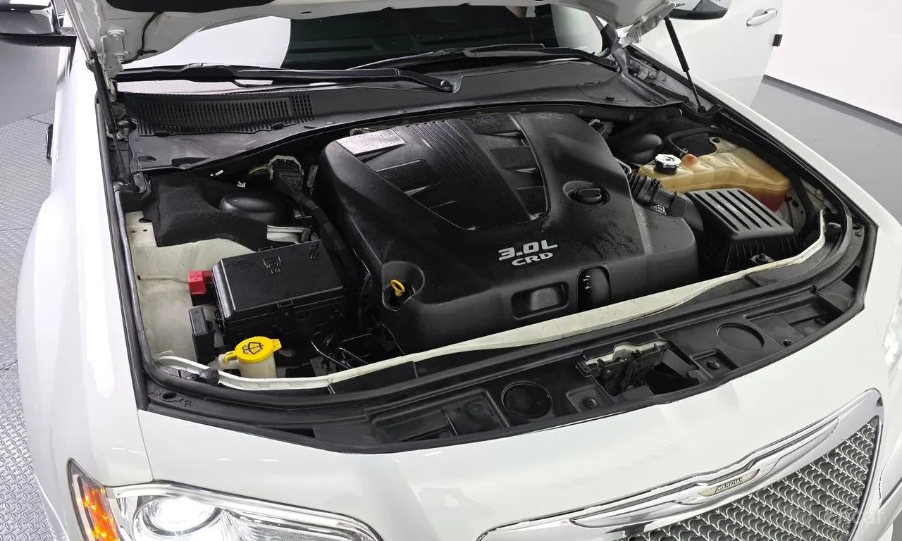 Chrysler 300c 3.0 CRD Дизел!, снимка 6 - Автомобили и джипове - 56386779