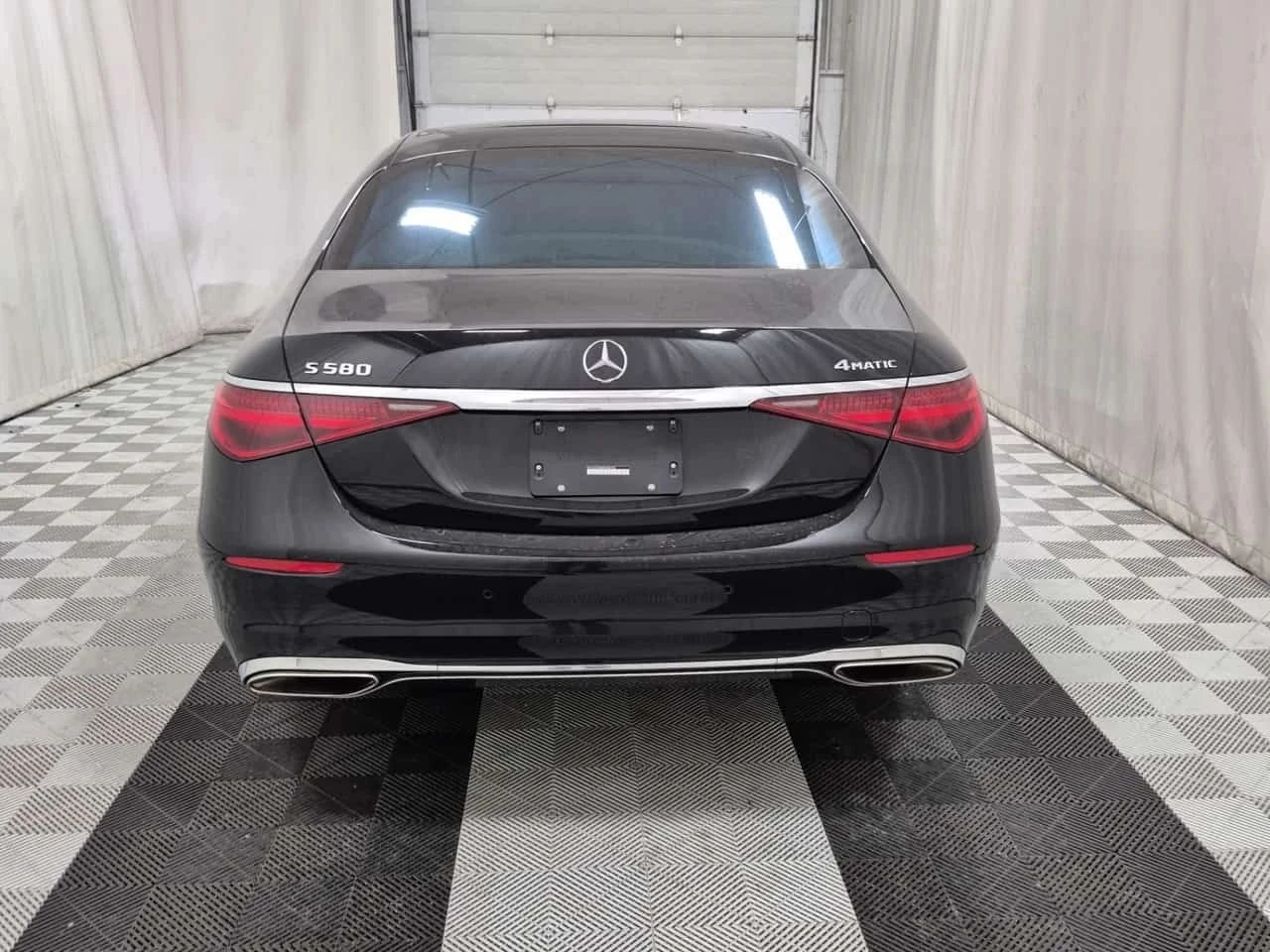 Mercedes-Benz S 580, снимка 17 - Автомобили и джипове - 56731900