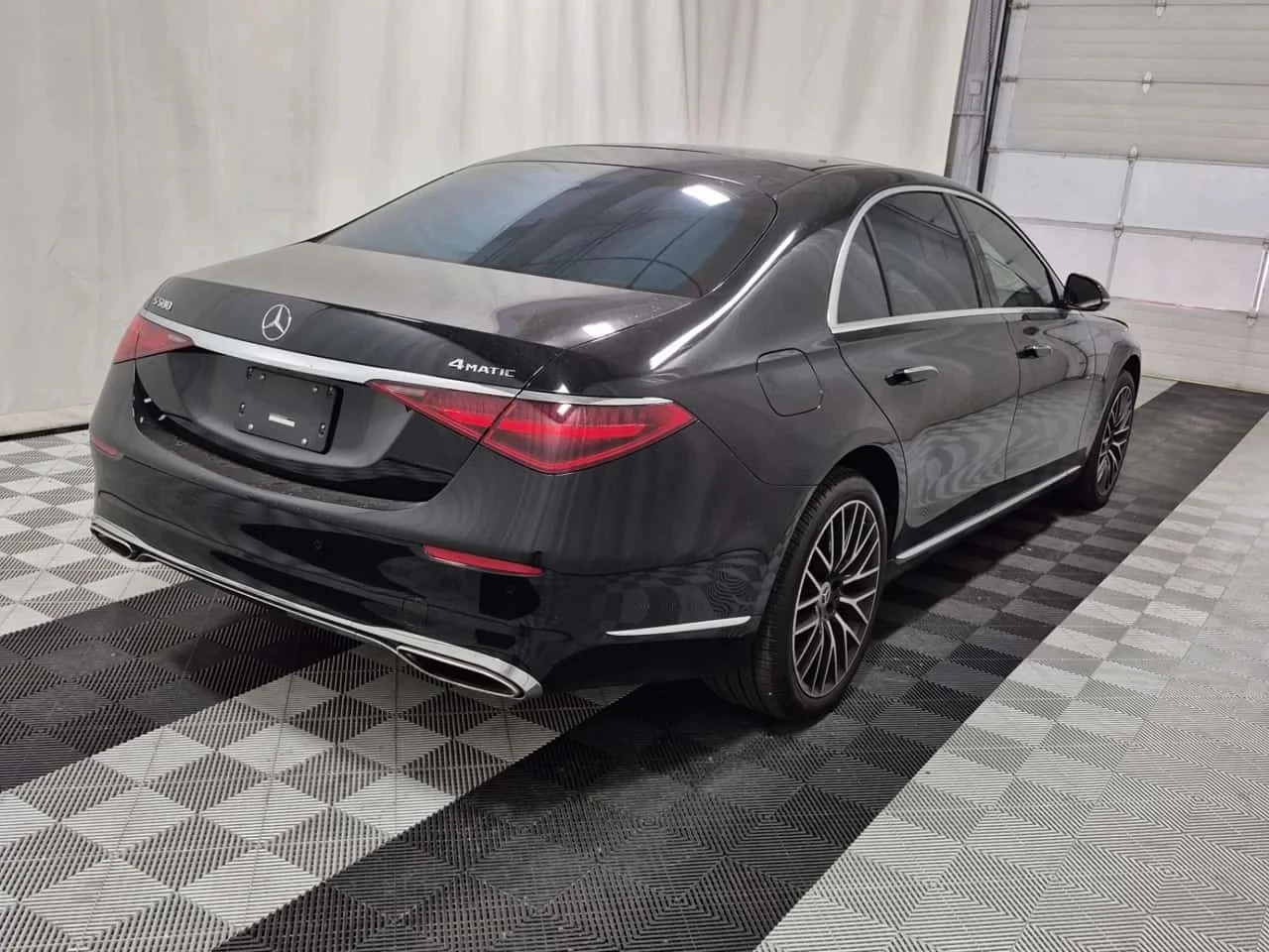Mercedes-Benz S 580, снимка 3 - Автомобили и джипове - 56731900