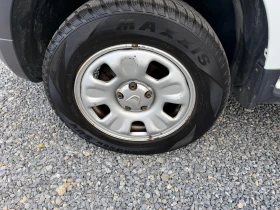 Dacia Duster 1.6 I 4×4, снимка 14