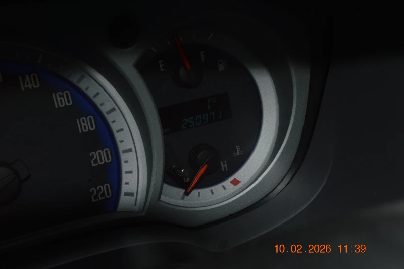 Isuzu Tfs, снимка 12 - Автомобили и джипове - 53484521