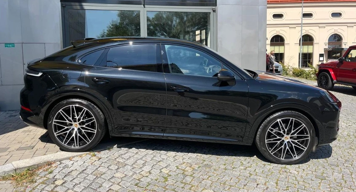 Porsche Cayenne Coupe 3.0 V6 Sport Chrono - изображение 2