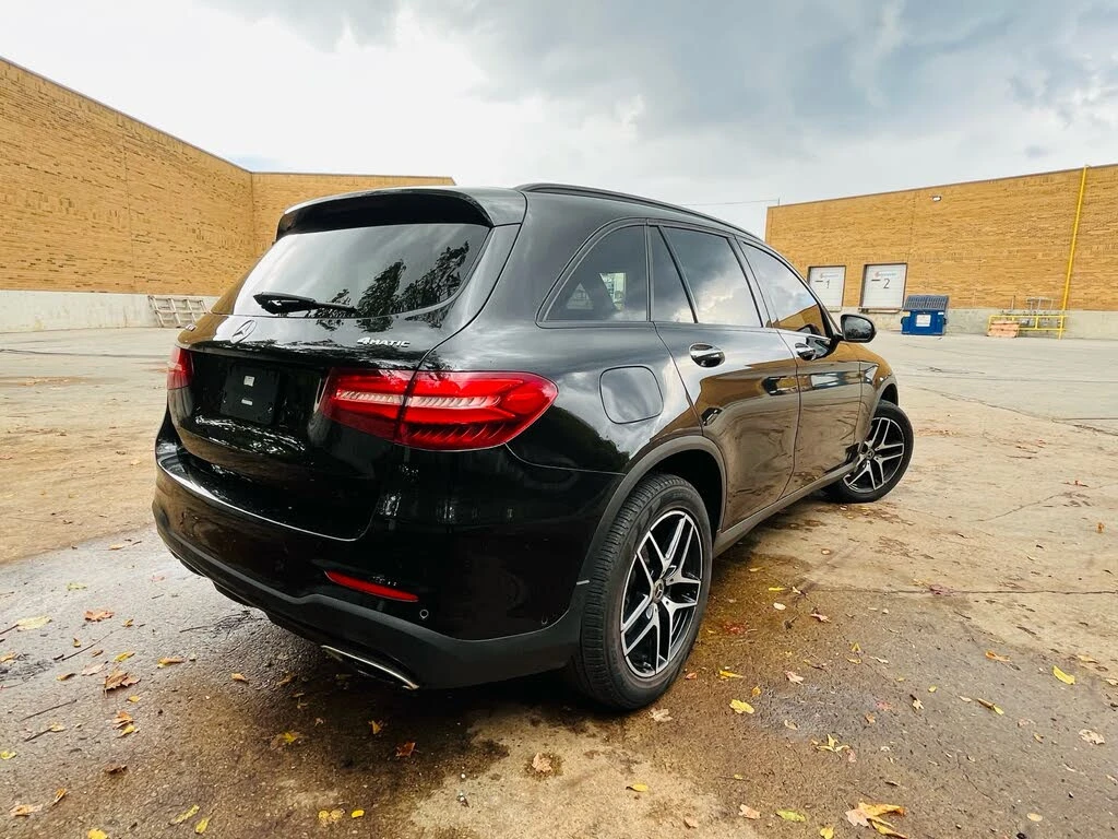 Mercedes-Benz GLC 300 * АВТО КРЕДИТ* ЦЕНА ДО БГ * СЕРВИЗНА ИСТОРИЯ *  - изображение 4