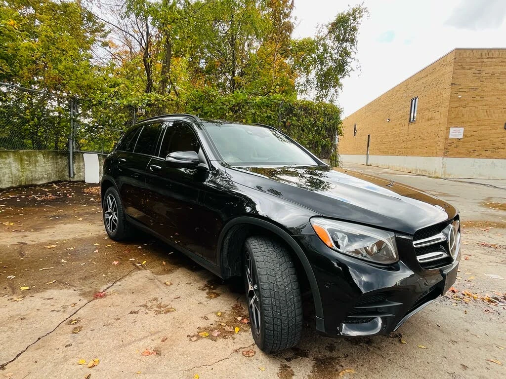 Mercedes-Benz GLC 300 * АВТО КРЕДИТ* ЦЕНА ДО БГ * СЕРВИЗНА ИСТОРИЯ *  - изображение 3