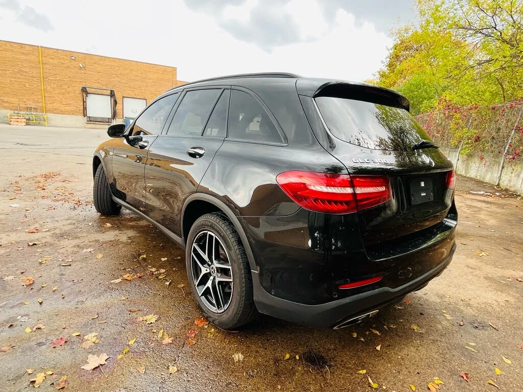 Mercedes-Benz GLC 300 * АВТО КРЕДИТ* ЦЕНА ДО БГ * СЕРВИЗНА ИСТОРИЯ *  - изображение 6