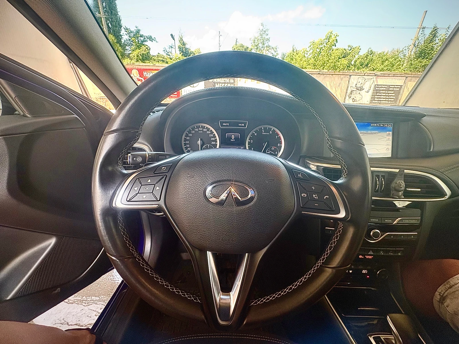 Infiniti Q30 | Mobile.bg � ����������� 12