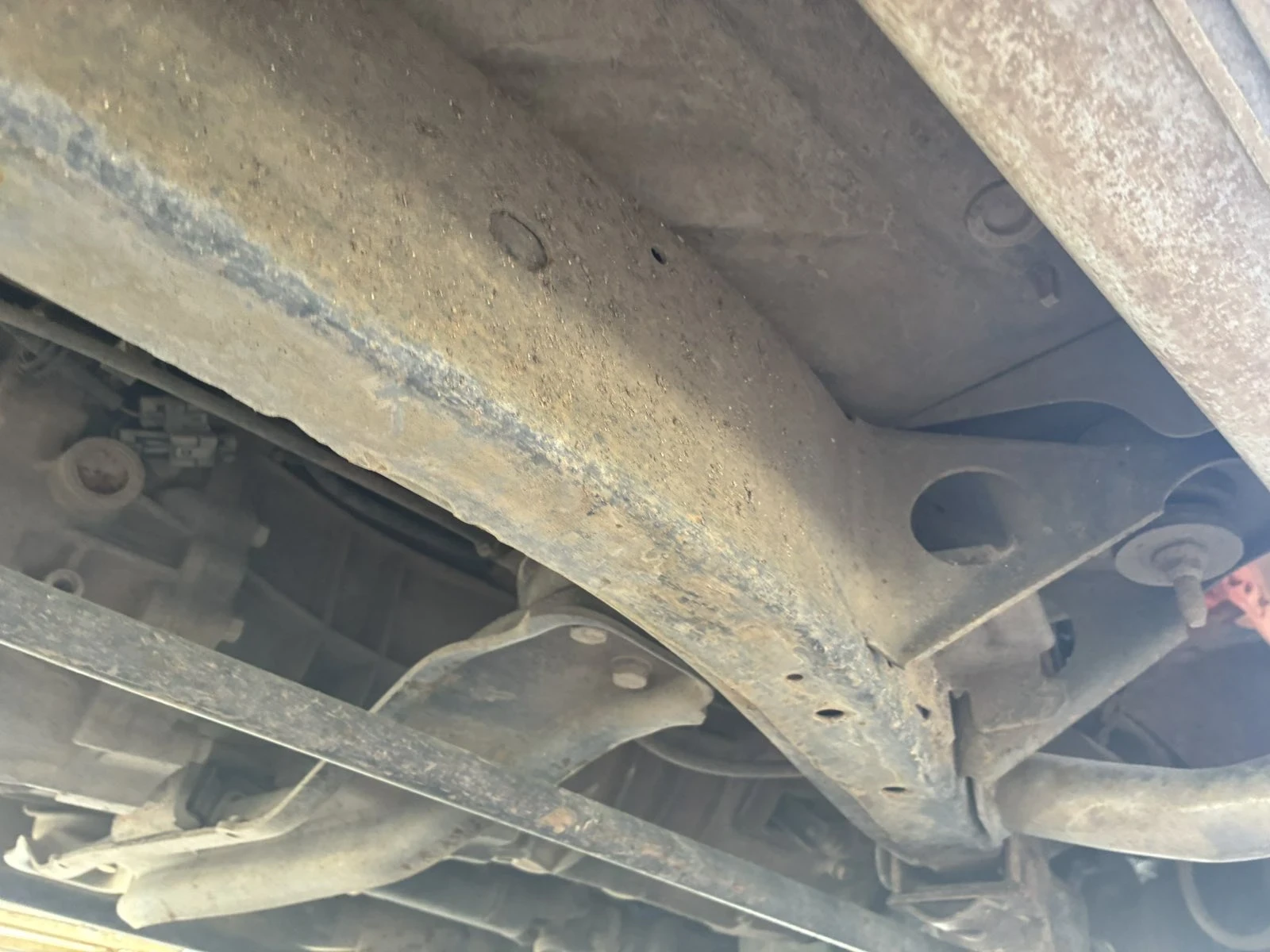 Nissan Terrano, снимка 13 - Автомобили и джипове - 53808643