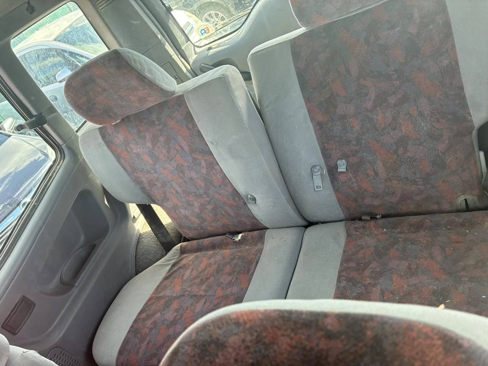 Nissan Terrano, снимка 10 - Автомобили и джипове - 53808643