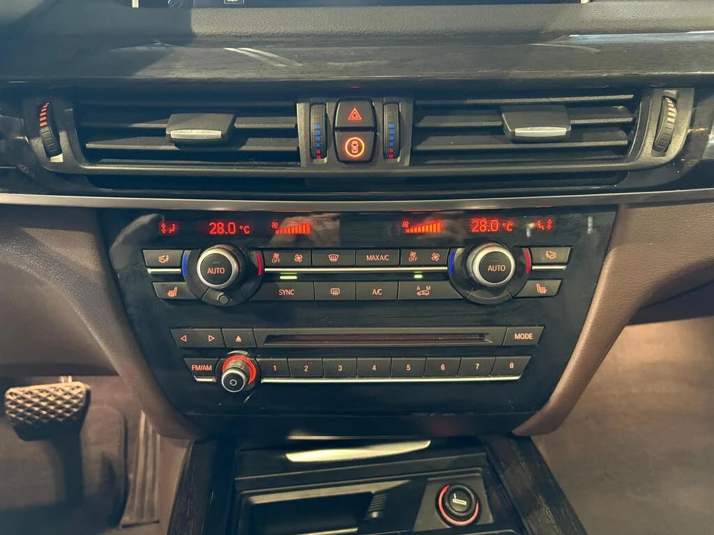 BMW X5 * HeadUp* AвтоКредит* (ЦЕНА ДО БГ), снимка 15 - Автомобили и джипове - 54116258