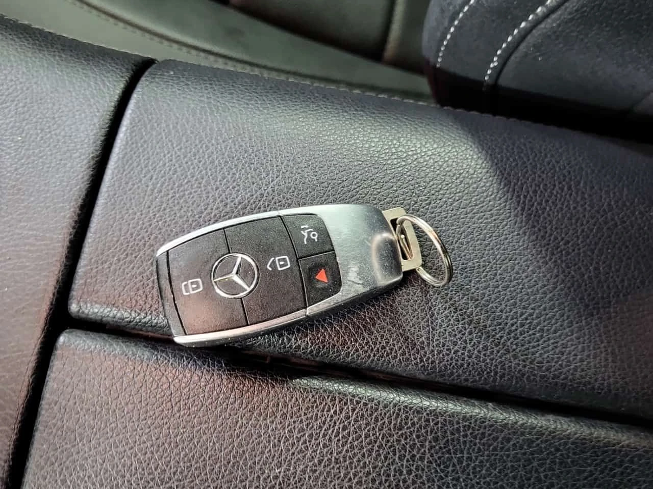 Mercedes-Benz GLE * 350 * CARFAX * ЦЕНА ДО БГ, снимка 10 - Автомобили и джипове - 54728177