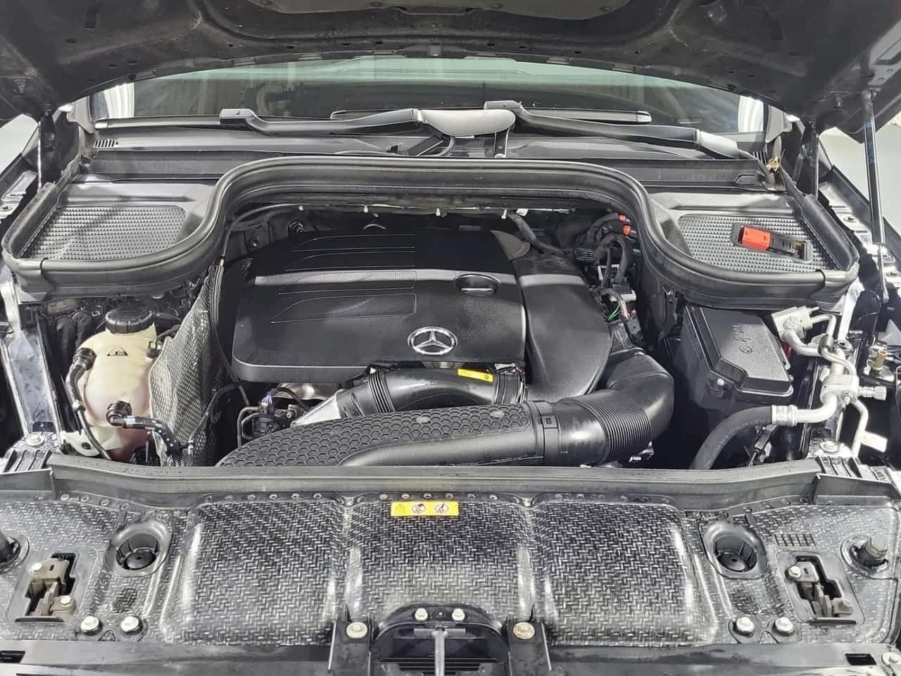 Mercedes-Benz GLE * 350 * CARFAX * ЦЕНА ДО БГ, снимка 16 - Автомобили и джипове - 54728177