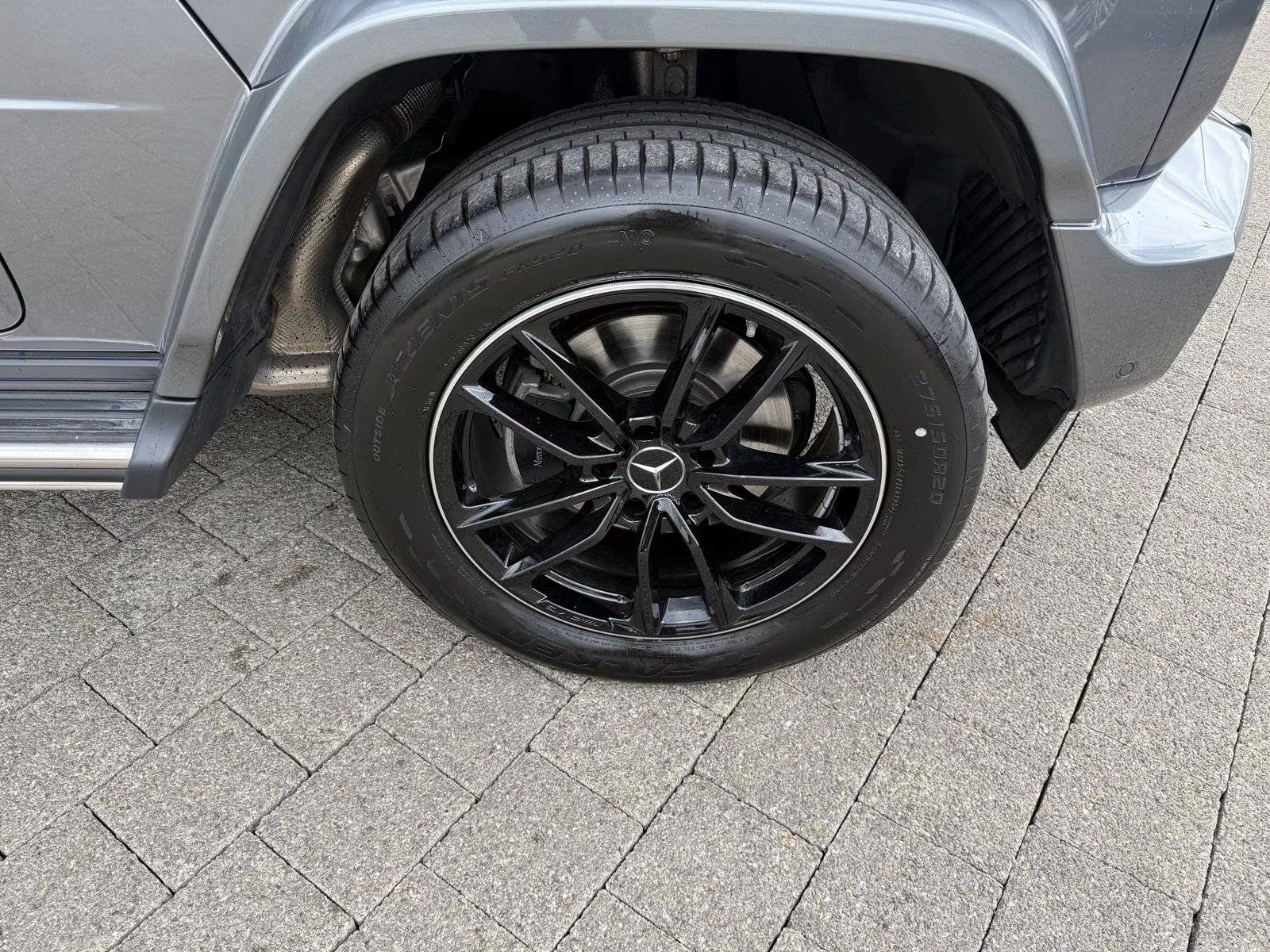 Mercedes-Benz G 450 450 d AMG* Exclusive* Night* DISTR* Burmester, снимка 8 - Автомобили и джипове - 54955442