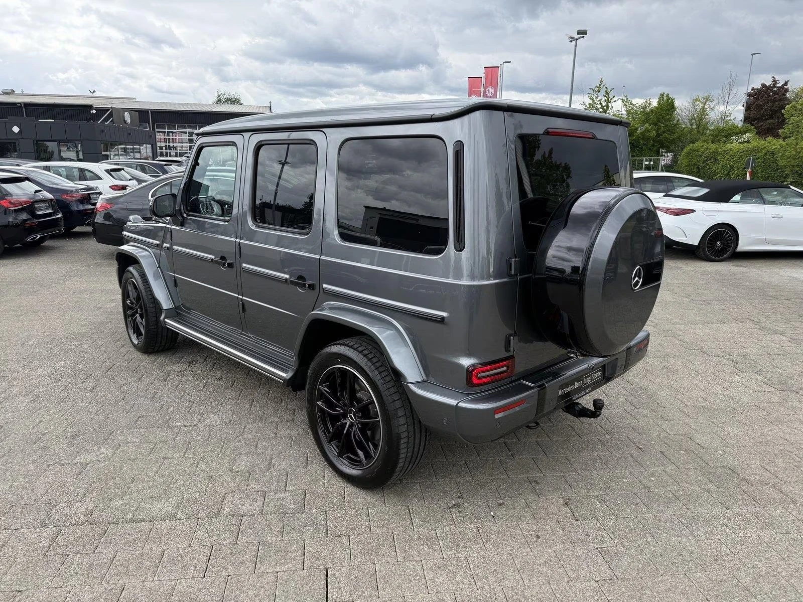 Mercedes-Benz G 450 450 d AMG* Exclusive* Night* DISTR* Burmester, снимка 7 - Автомобили и джипове - 54955442