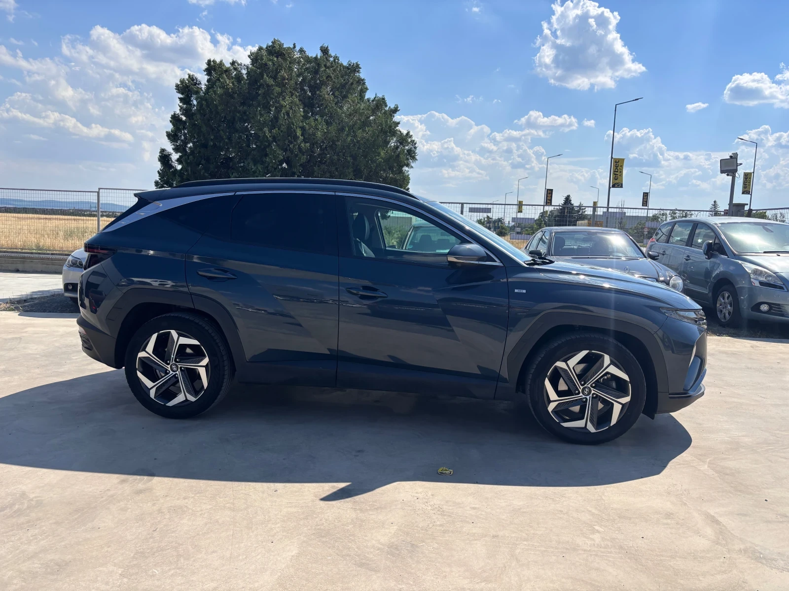 Hyundai Tucson 1.6, снимка 4 - Автомобили и джипове - 55229477