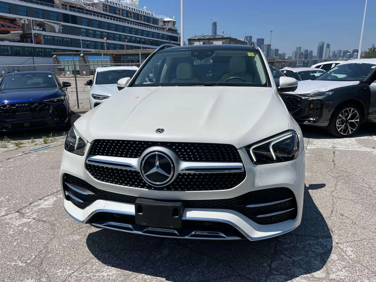 Mercedes-Benz GLE 350 * CARFAX * ОПЦИЯ ЗА ФИНАНСИРАНЕ, снимка 6 - Автомобили и джипове - 55335885
