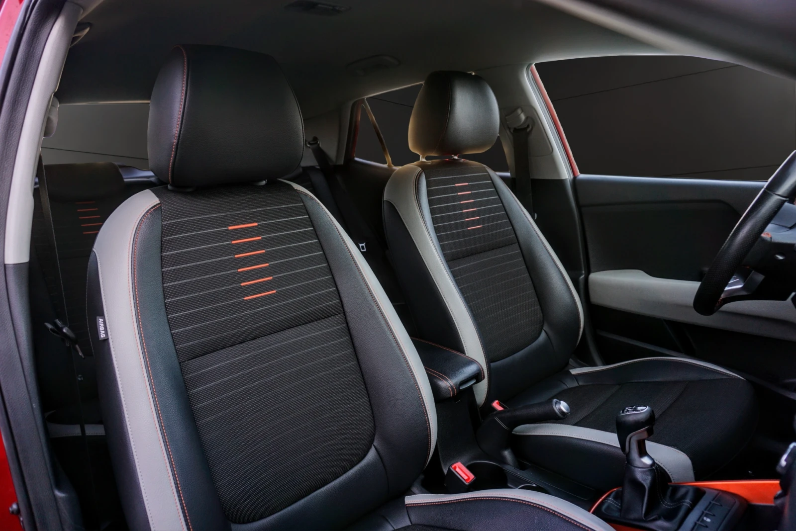 Kia Stonic 1.0 T-GDI URBAN ADAS PACK, снимка 13 - Автомобили и джипове - 55543347