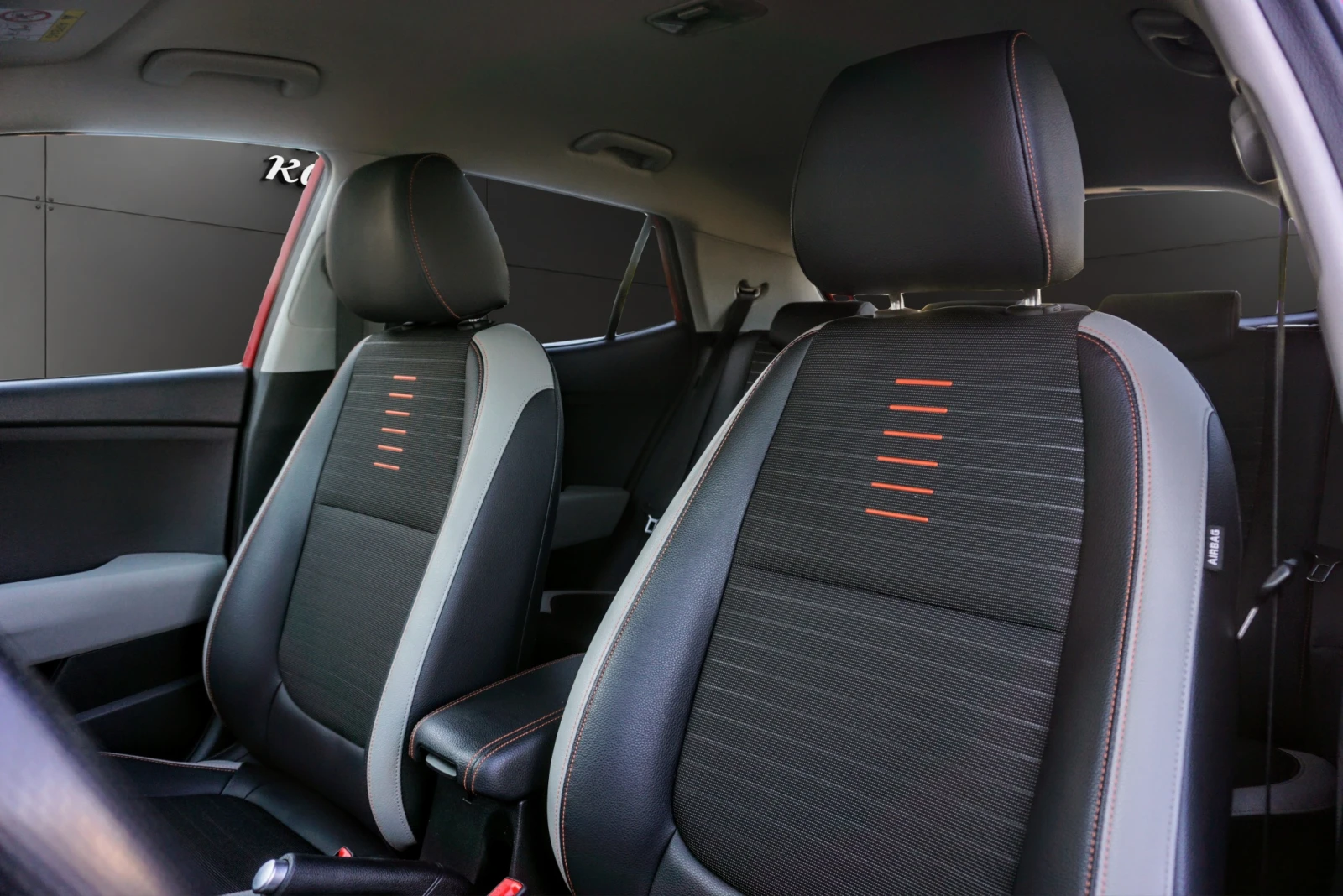 Kia Stonic 1.0 T-GDI URBAN ADAS PACK, снимка 8 - Автомобили и джипове - 55543347