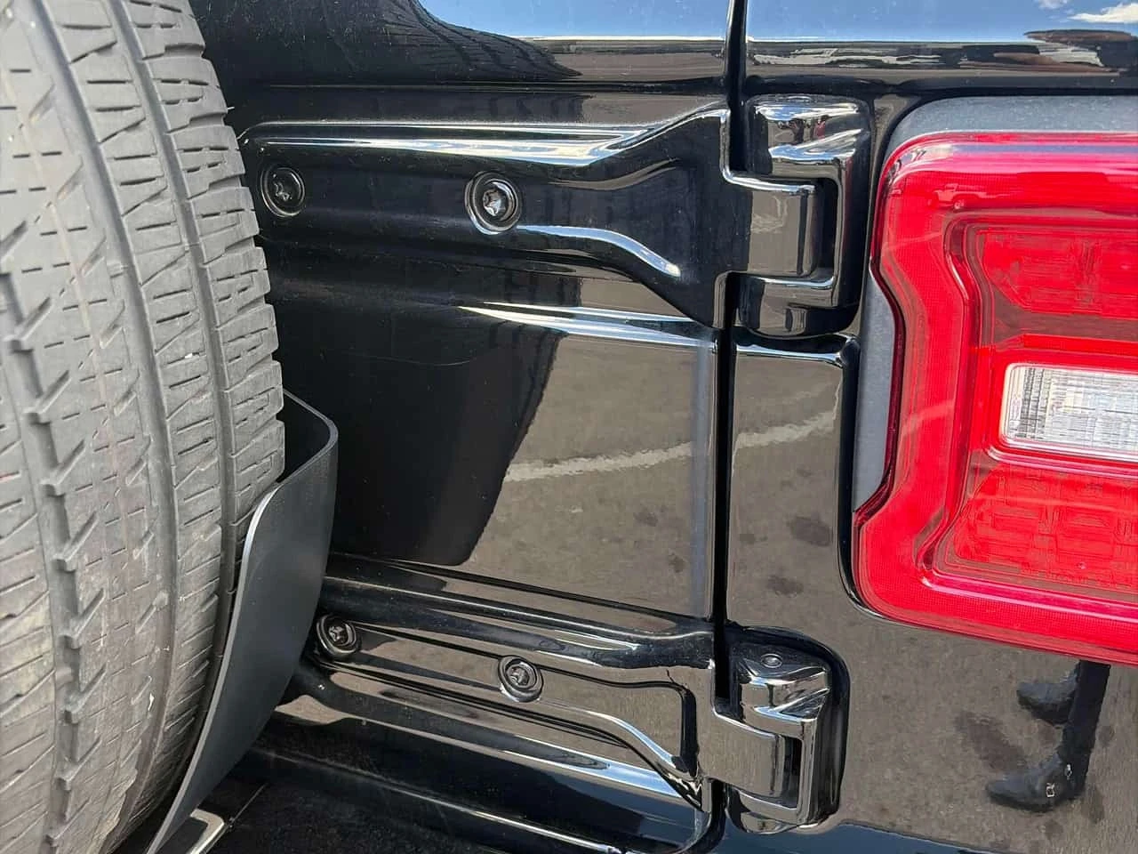 Jeep Wrangler High Altitude / CARFAX / ���������� | Mobile.bg � ����������� 14