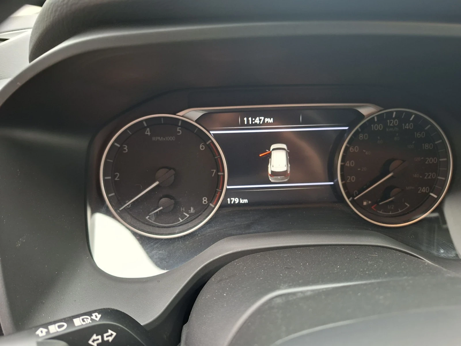 Nissan X-trail 1.5 i 204 �� | Mobile.bg � ����������� 8