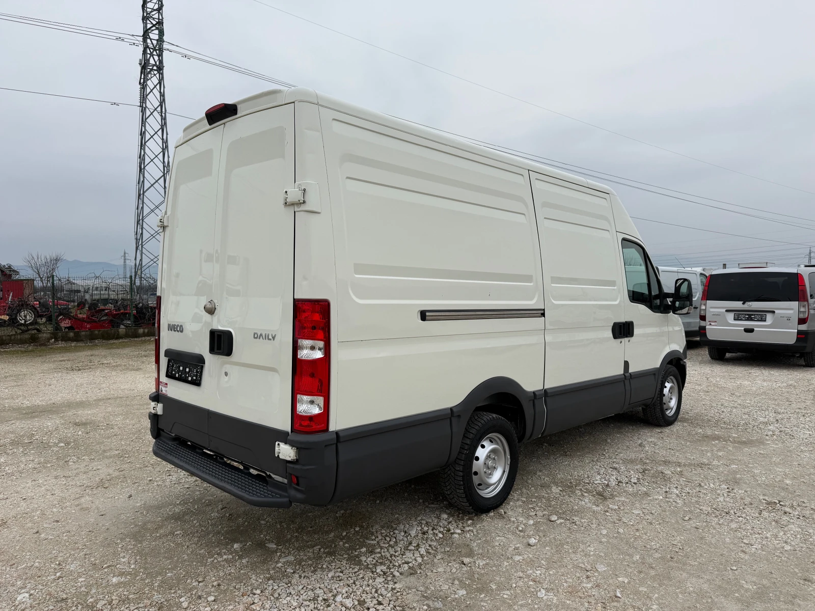 Iveco Daily 35S13 EURO5B КЛИМАТИК - изображение 5